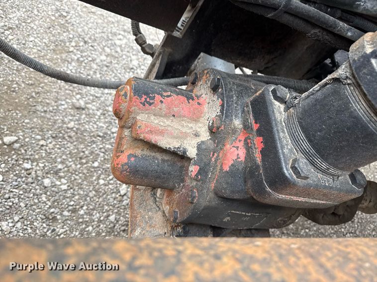 image for item EG5716 2013 Freightliner Coronado semi truck