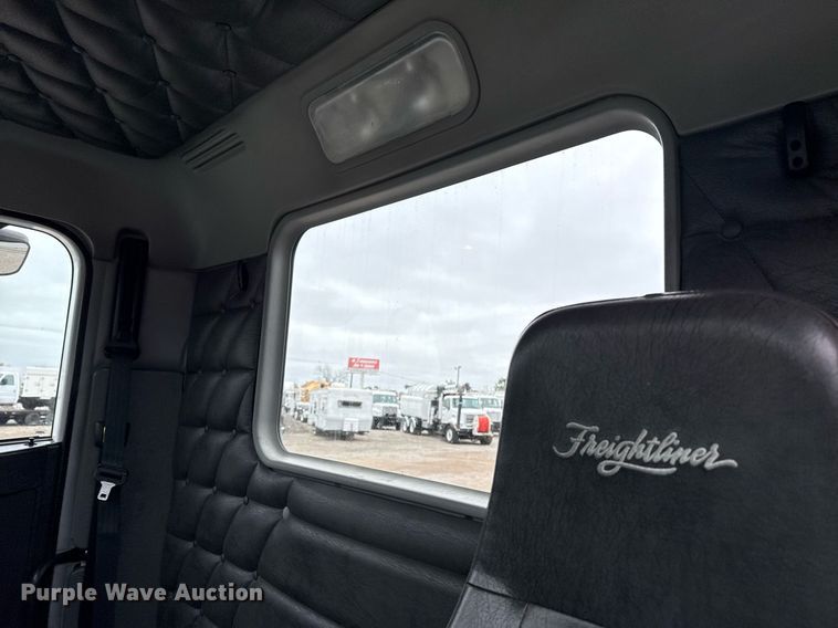 image for item EG5716 2013 Freightliner Coronado semi truck