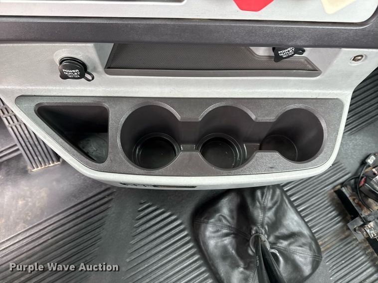 image for item EG5716 2013 Freightliner Coronado semi truck