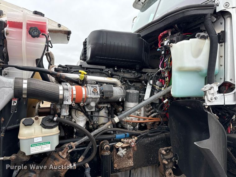 image for item EG5716 2013 Freightliner Coronado semi truck