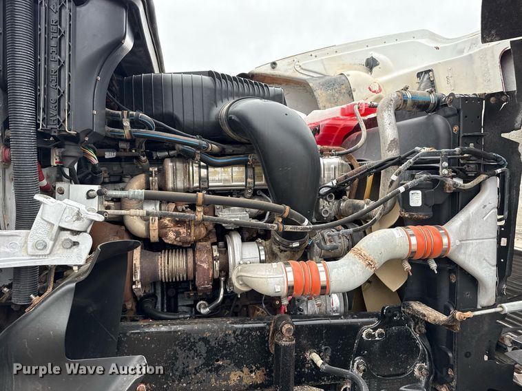 image for item EG5716 2013 Freightliner Coronado semi truck