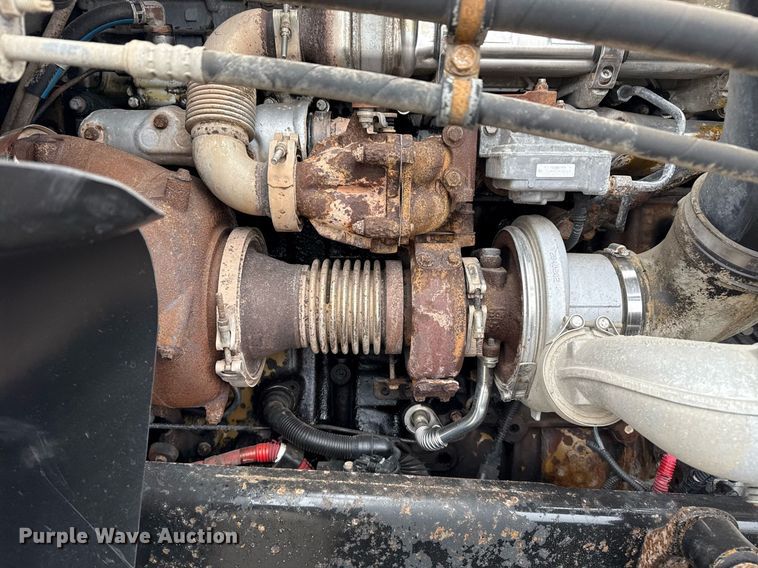 image for item EG5716 2013 Freightliner Coronado semi truck