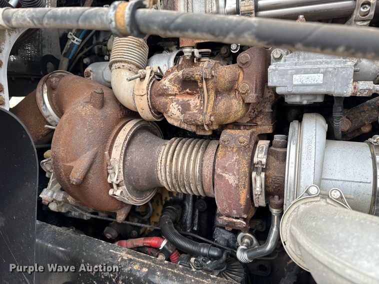 image for item EG5716 2013 Freightliner Coronado semi truck