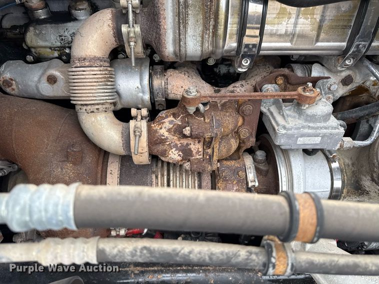 image for item EG5716 2013 Freightliner Coronado semi truck