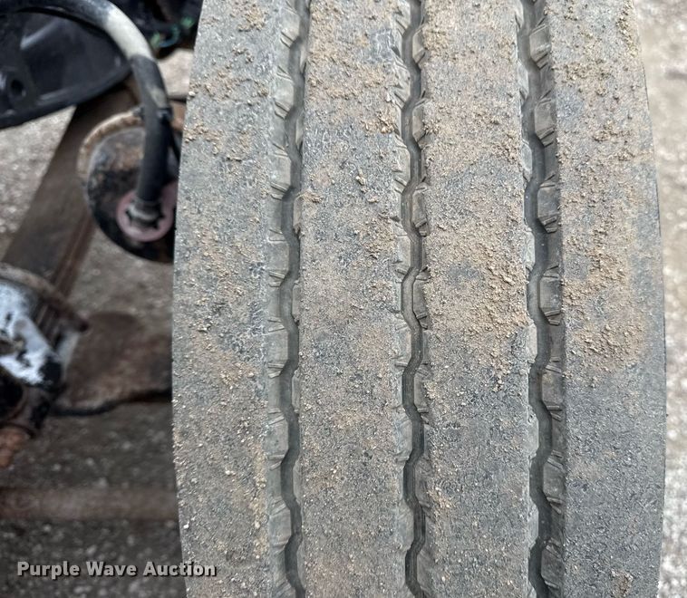 image for item EG5716 2013 Freightliner Coronado semi truck