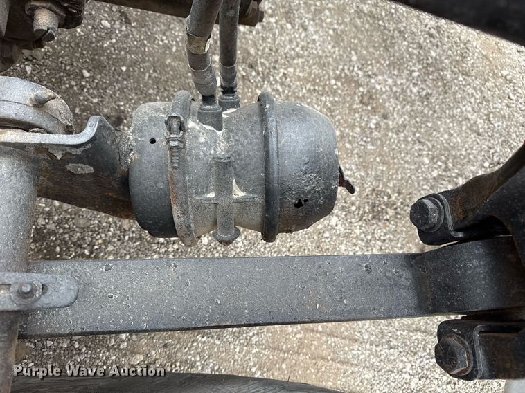 image for item EG5716 2013 Freightliner Coronado semi truck