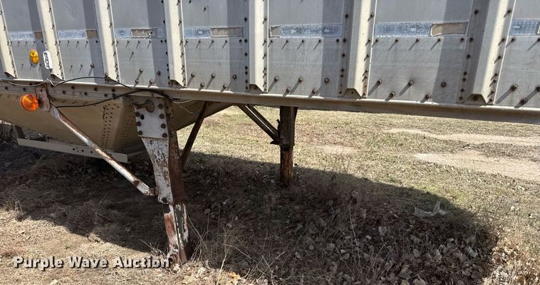 image for item EG6189 1985 Guthrie grain trailer