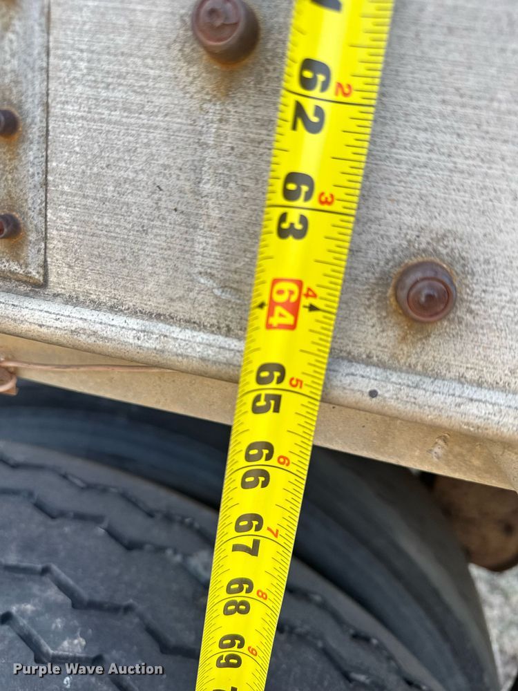 image for item EG6189 1985 Guthrie grain trailer