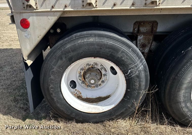 image for item EG6189 1985 Guthrie grain trailer