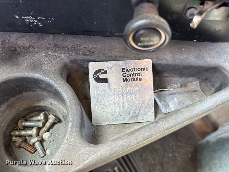 image for item EG6190 1996 International 9300 Eagle semi truck