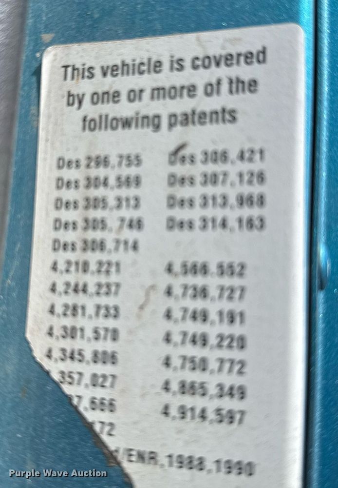 image for item EG6190 1996 International 9300 Eagle semi truck