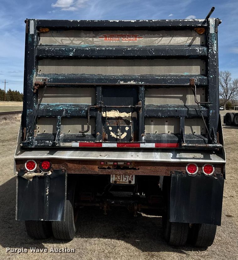 image for item EG6191 1979 Trailmobile end dump trailer