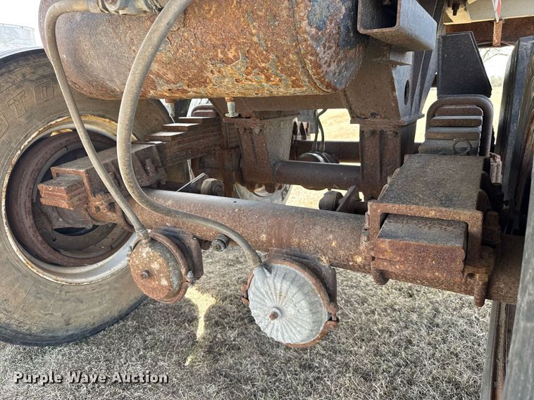 image for item EG6191 1979 Trailmobile end dump trailer