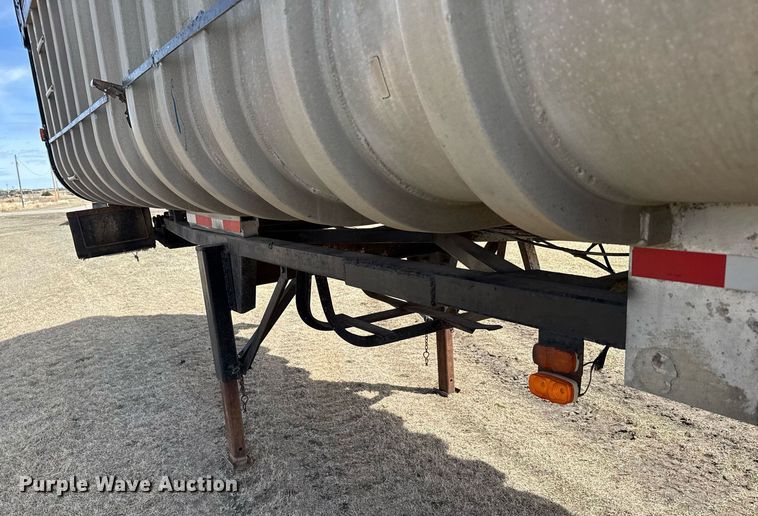 image for item EG6191 1979 Trailmobile end dump trailer