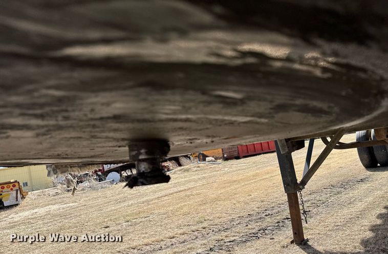 image for item EG6191 1979 Trailmobile end dump trailer