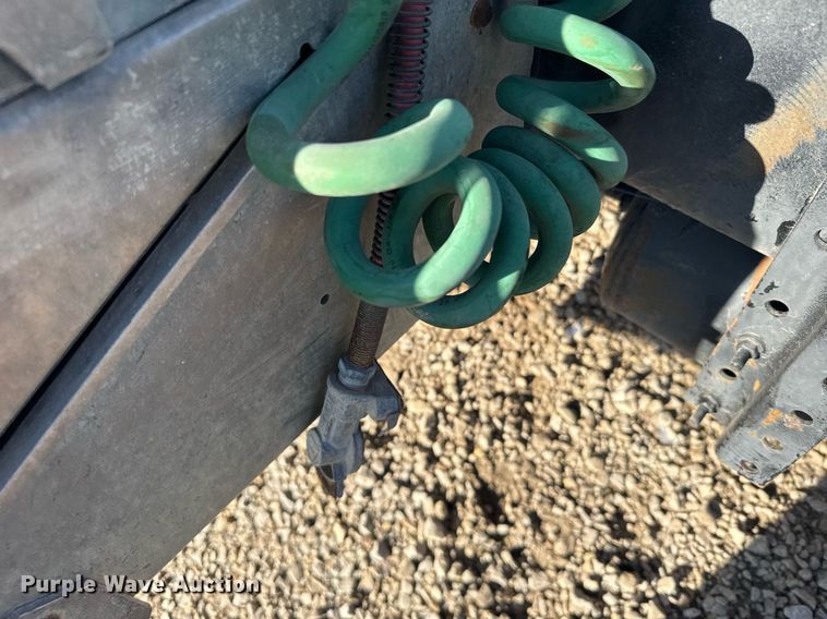 image for item EG6268 2003 Freightliner FL70 semi truck