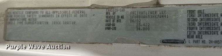 image for item EG6268 2003 Freightliner FL70 semi truck