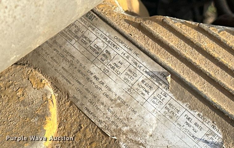 image for item EJ8422 1992 Peterbilt 379 semi truck