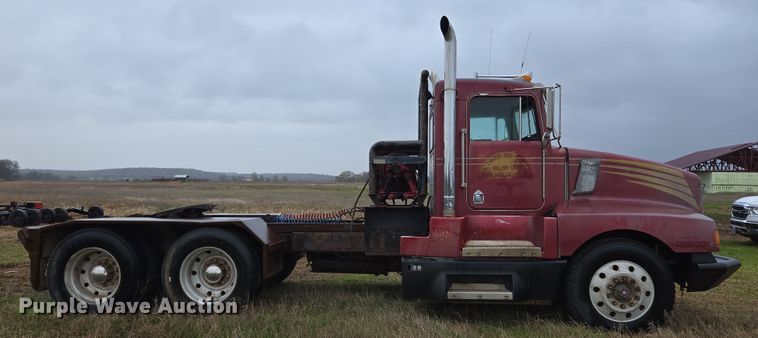 image for item EJ8431 1987 Kenworth winch truck