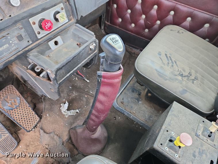 image for item EJ8431 1987 Kenworth winch truck