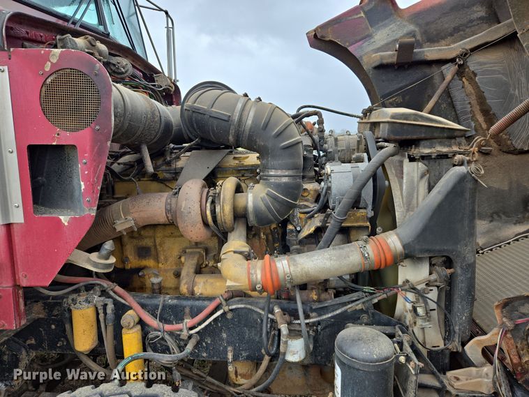 image for item EJ8431 1987 Kenworth winch truck