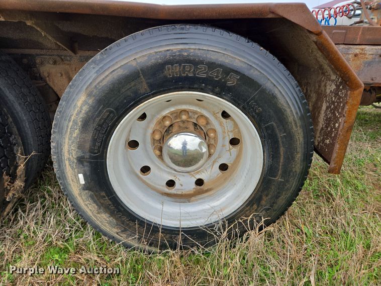 image for item EJ8431 1987 Kenworth winch truck