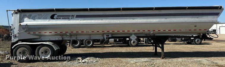 image for item EJ8568 2000 Manac 46238120 end dump trailer