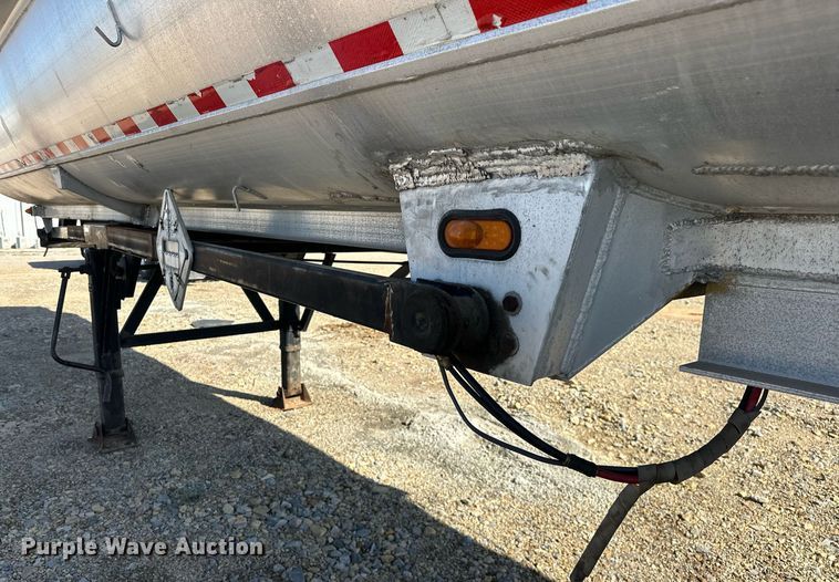 image for item EJ8568 2000 Manac 46238120 end dump trailer