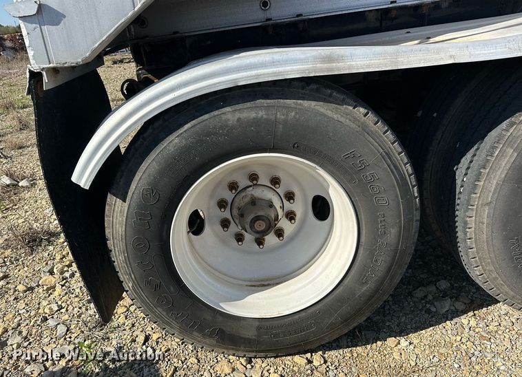 image for item EJ8568 2000 Manac 46238120 end dump trailer