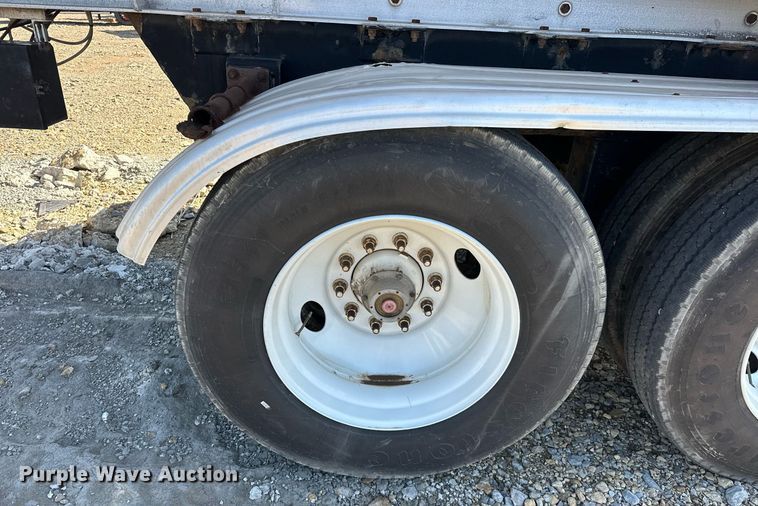 image for item EJ8568 2000 Manac 46238120 end dump trailer