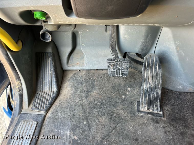 image for item EJ8569 2020 Kenworth T680 semi truck