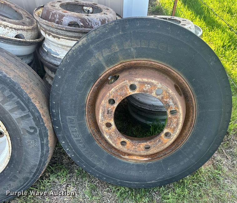 image for item EJ8659 Tires and wheels