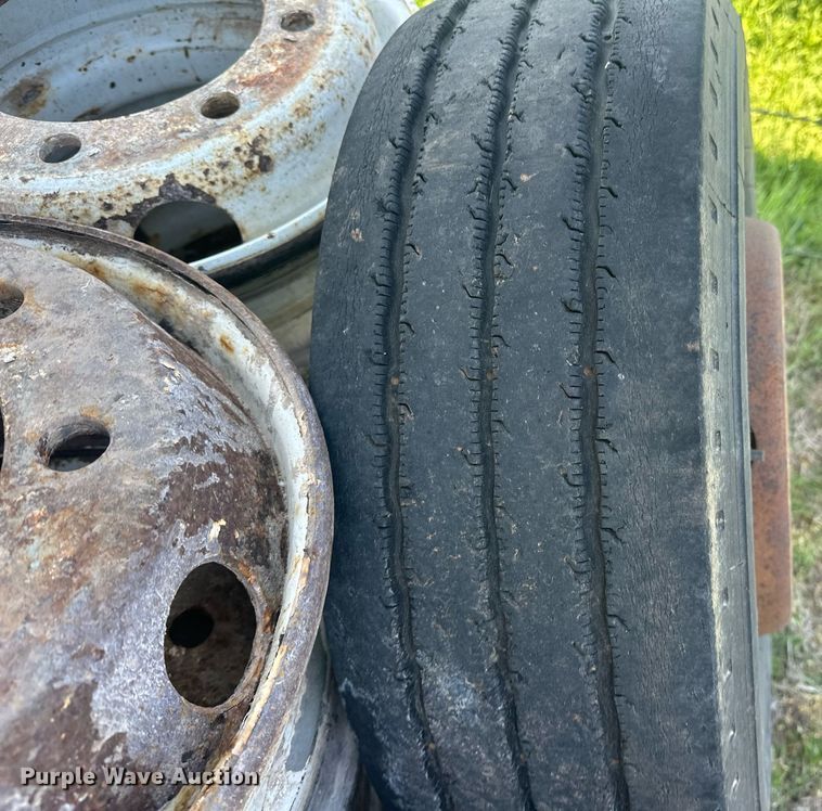 image for item EJ8659 Tires and wheels