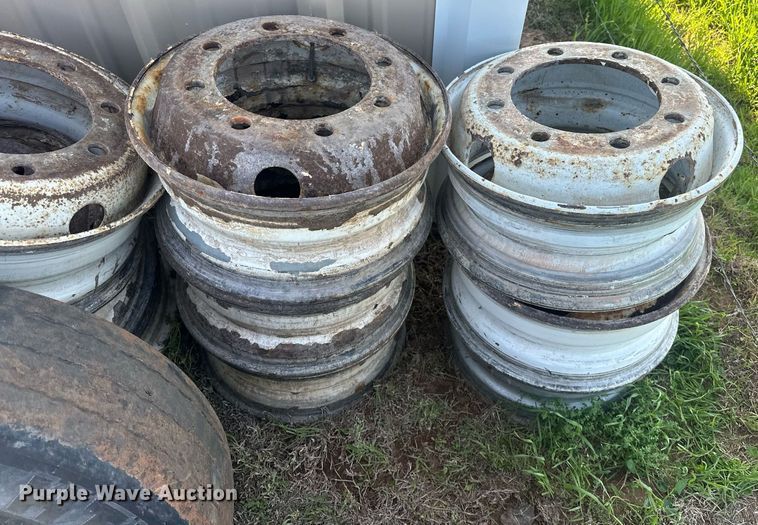 image for item EJ8659 Tires and wheels