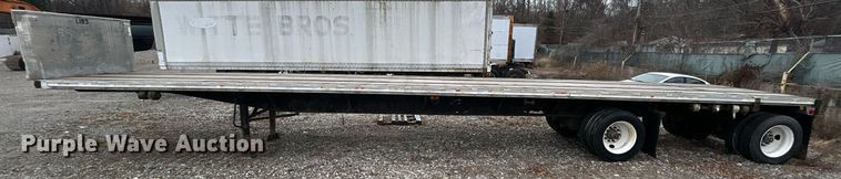 image for item EK2620 2002 Fontaine flatbed trailer
