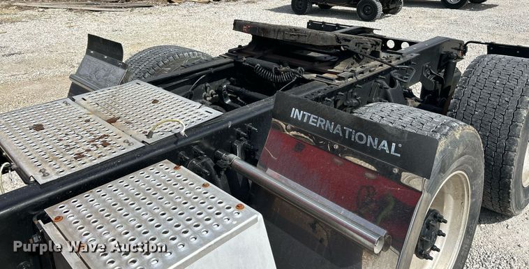 image for item EK2784 2017 International ProStar Plus semi truck