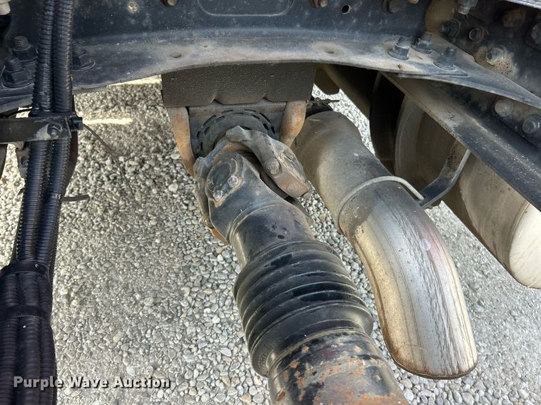 image for item EK2784 2017 International ProStar Plus semi truck