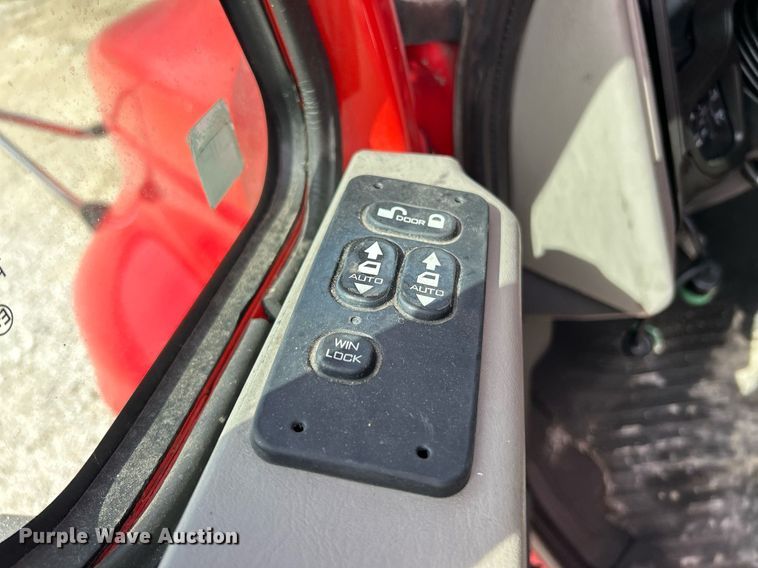 image for item EK2784 2017 International ProStar Plus semi truck