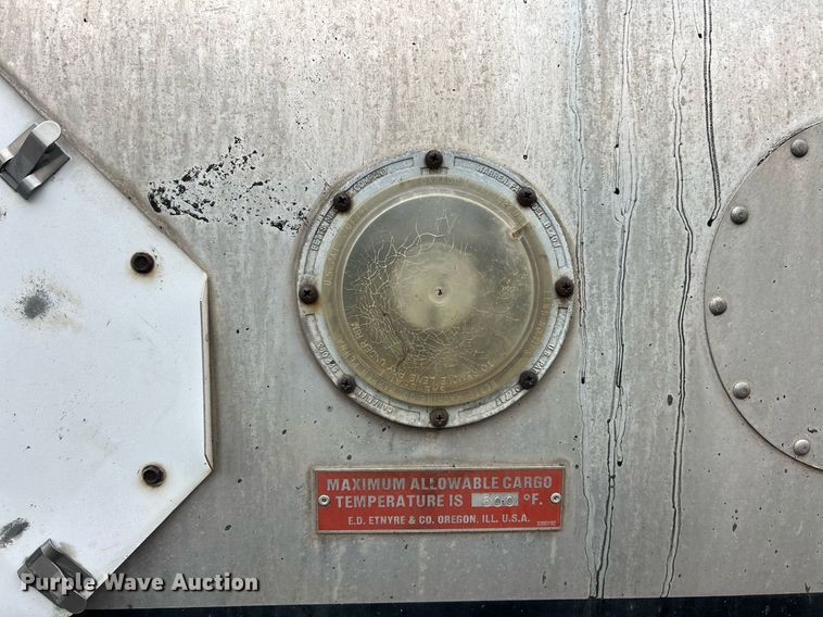 image for item EK2793 1993 Etnye TR6 tank trailer