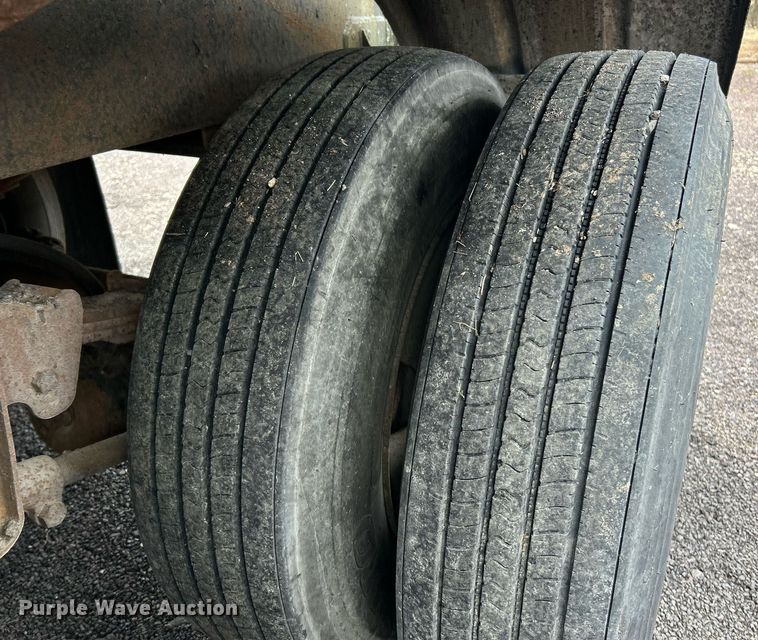 image for item EK2793 1993 Etnye TR6 tank trailer