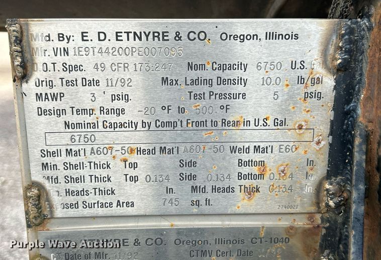 image for item EK2793 1993 Etnye TR6 tank trailer