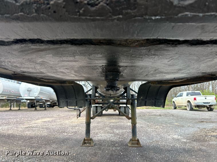 image for item EK2794 1991 Etnyre TR6 tank trailer