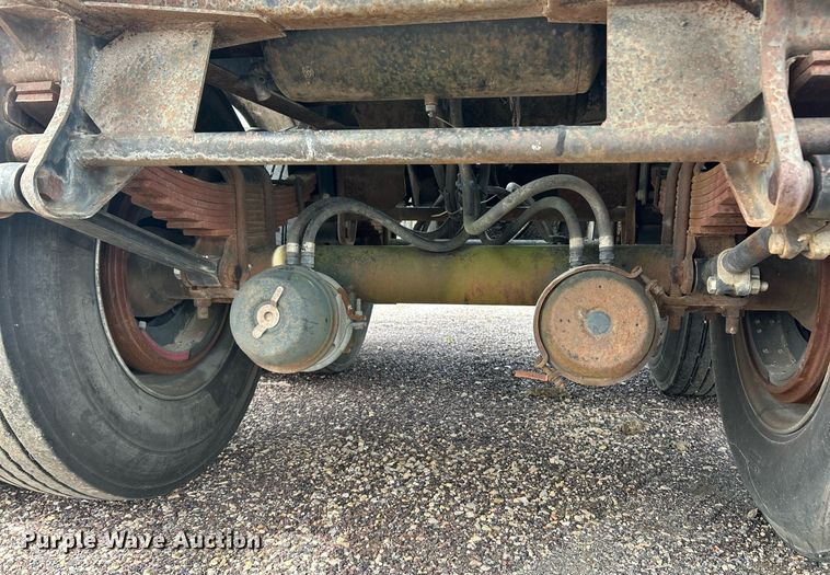 image for item EK2794 1991 Etnyre TR6 tank trailer