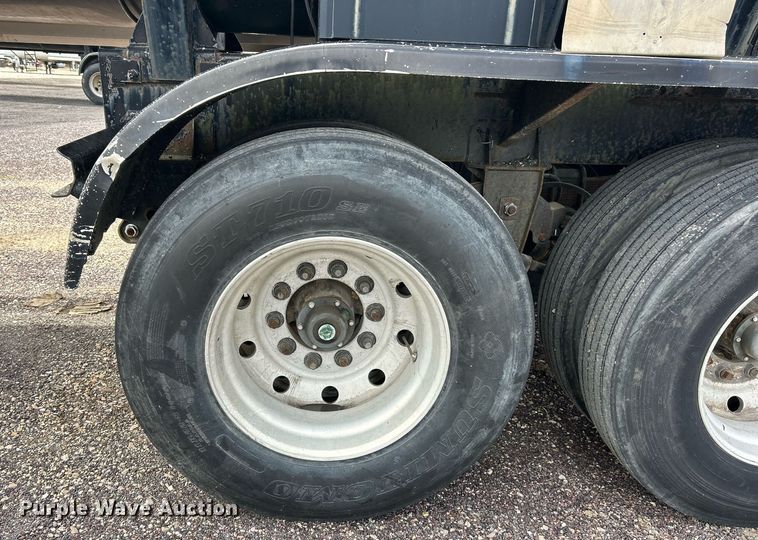 image for item EK2794 1991 Etnyre TR6 tank trailer