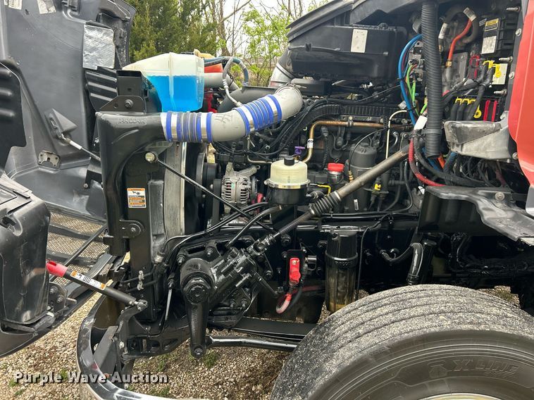 image for item EK2838 2020 Peterbilt 579 semi truck