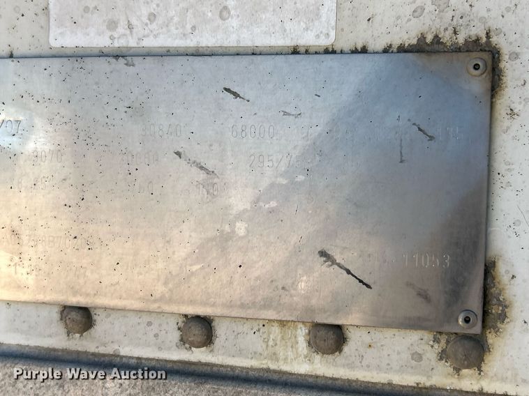 image for item EK2845 2008 Great Dane refrigerated van trailer