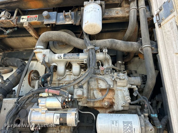 image for item EK2846 2011 Wabash refrigerated van trailer