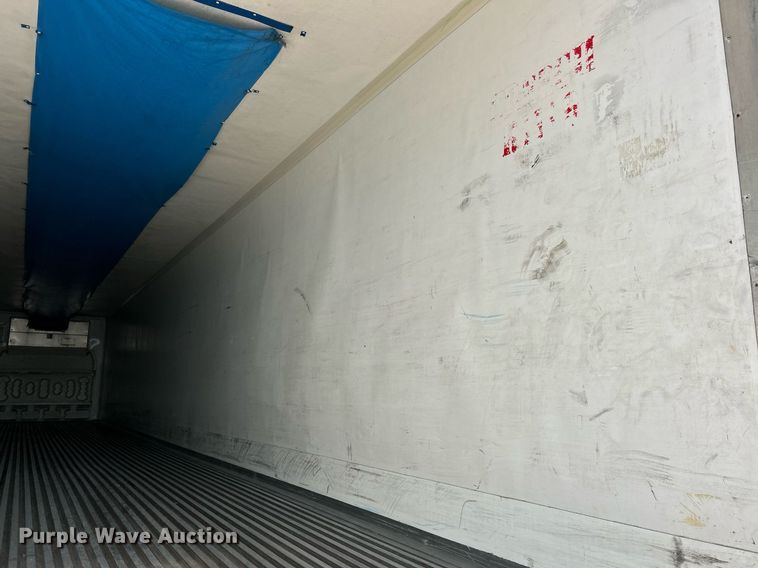 image for item EK2846 2011 Wabash refrigerated van trailer