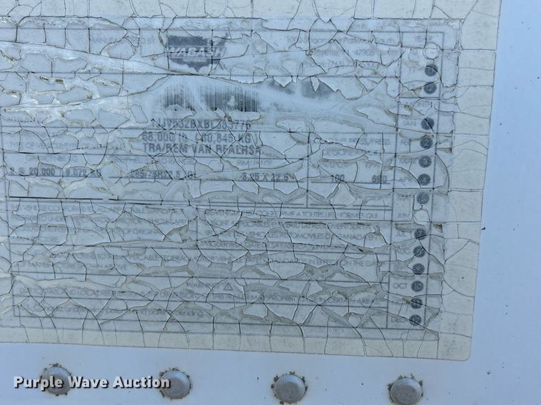 image for item EK2846 2011 Wabash refrigerated van trailer