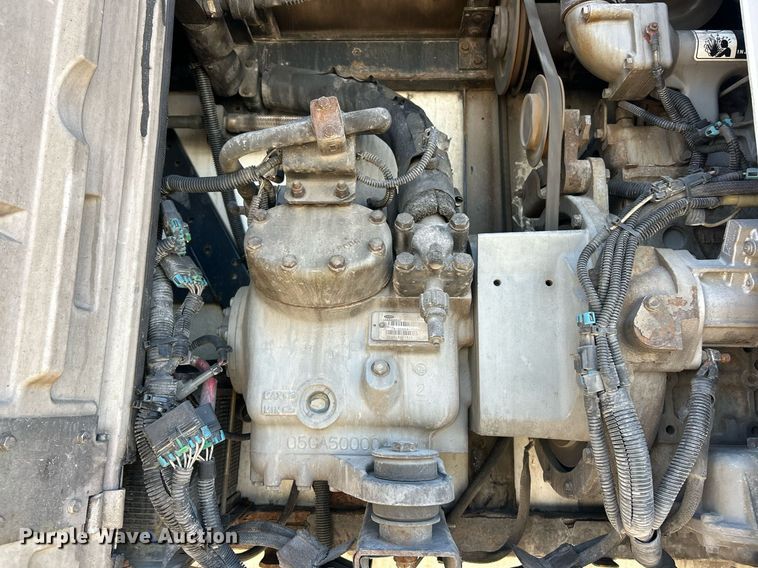 image for item EK2849 2011 Wabash refrigerated van trailer